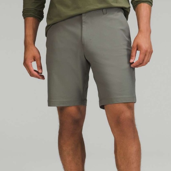 lululemon athletica Other - Lululemon Commission Classic-Fit Short 9" *Warpstreme in green size 32